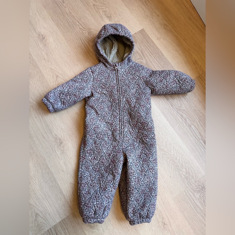 Wheat thermo suit 12 months like new, fits bigger - Picture 1 of 6